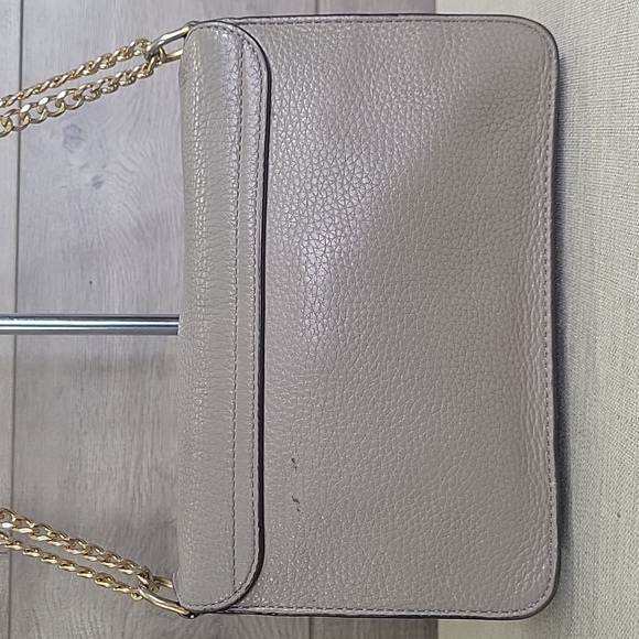 Tory Burch Gray Pebble Leather Flap Front Chain Shoulder Bag - Picture 4 of 16